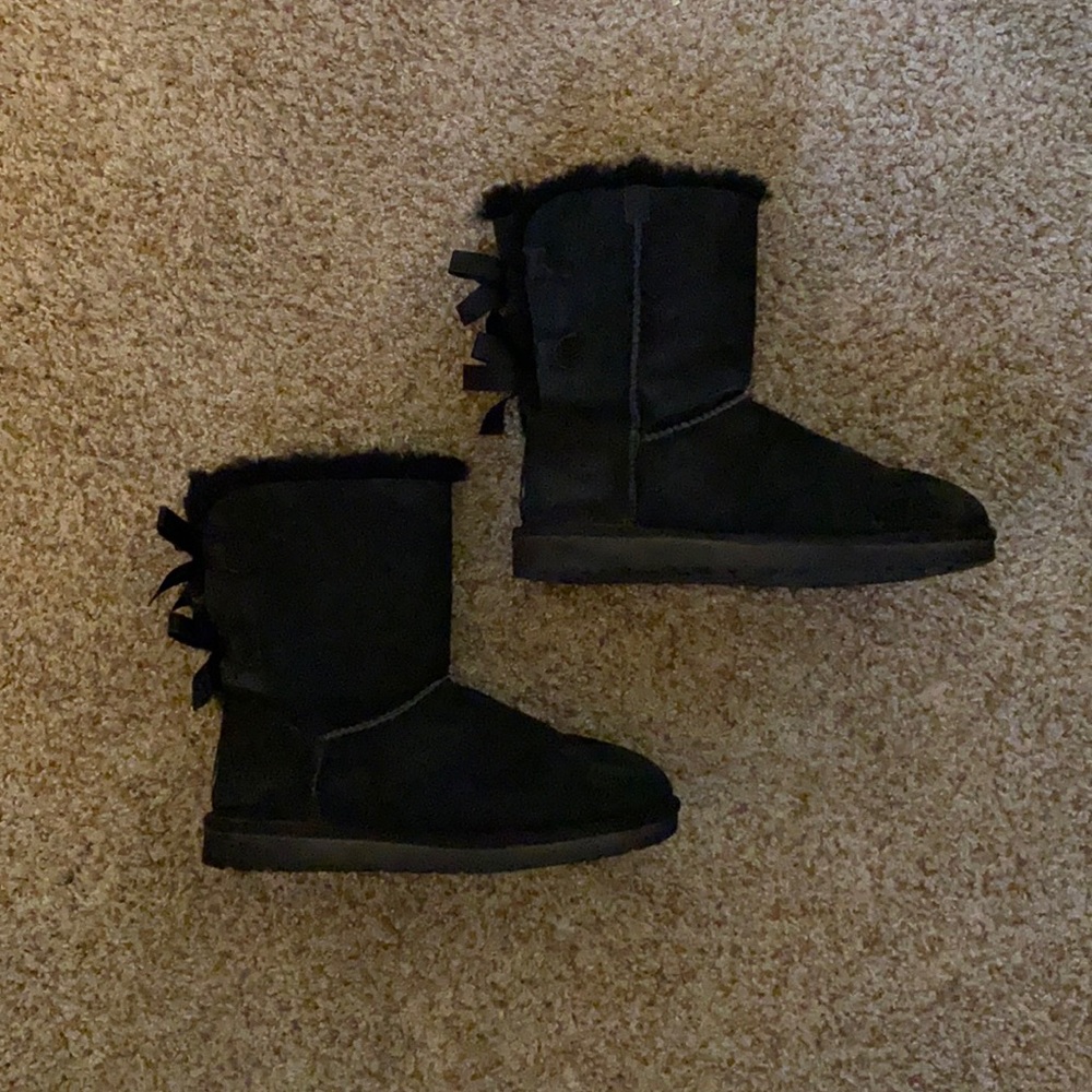 Bailey Bow Uggs